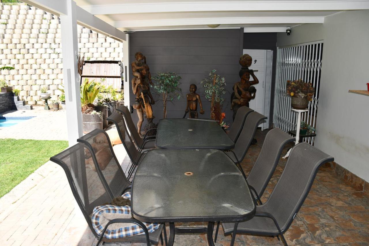 Friendz Guesthouse Knysna Eksteriør billede