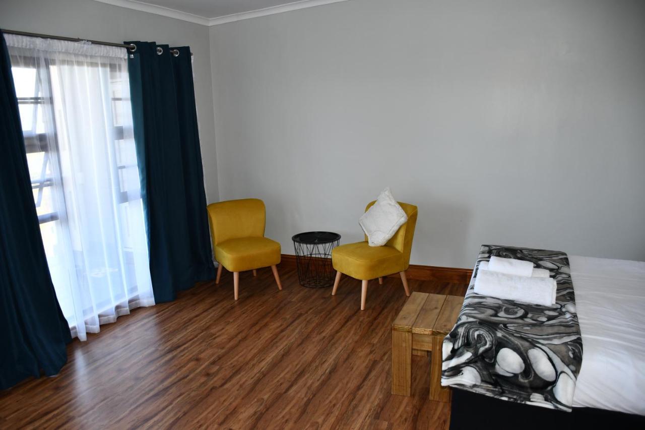 Friendz Guesthouse Knysna Eksteriør billede
