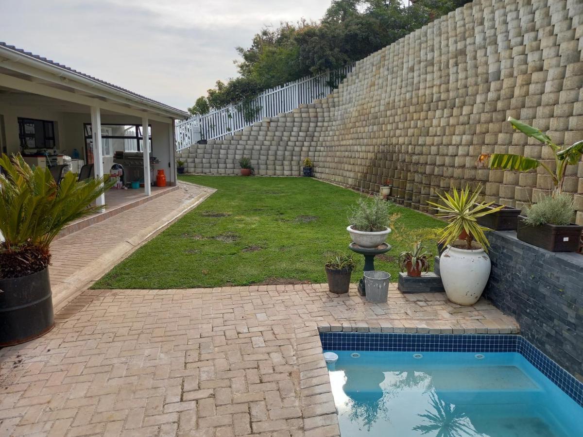 Friendz Guesthouse Knysna Eksteriør billede