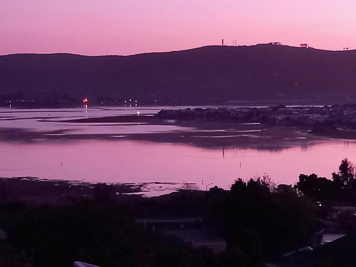 Friendz Guesthouse Knysna Eksteriør billede
