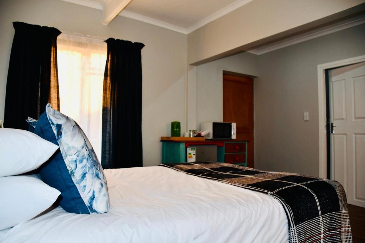 Friendz Guesthouse Knysna Eksteriør billede