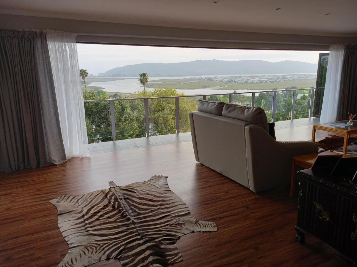 Friendz Guesthouse Knysna Eksteriør billede